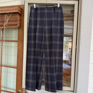 Lysse Women's Dark Plaid Ankle Pants